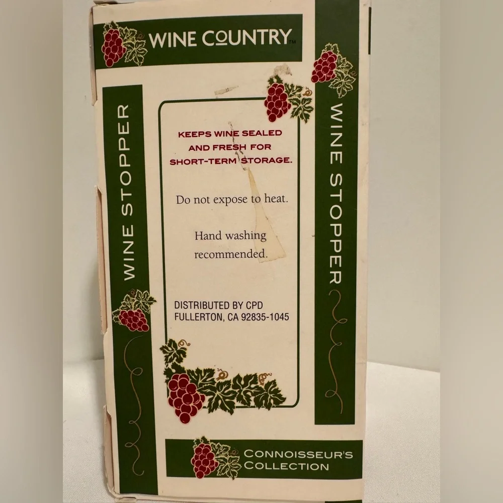 Vintage Wine Country Wine Stopper. (NWT).